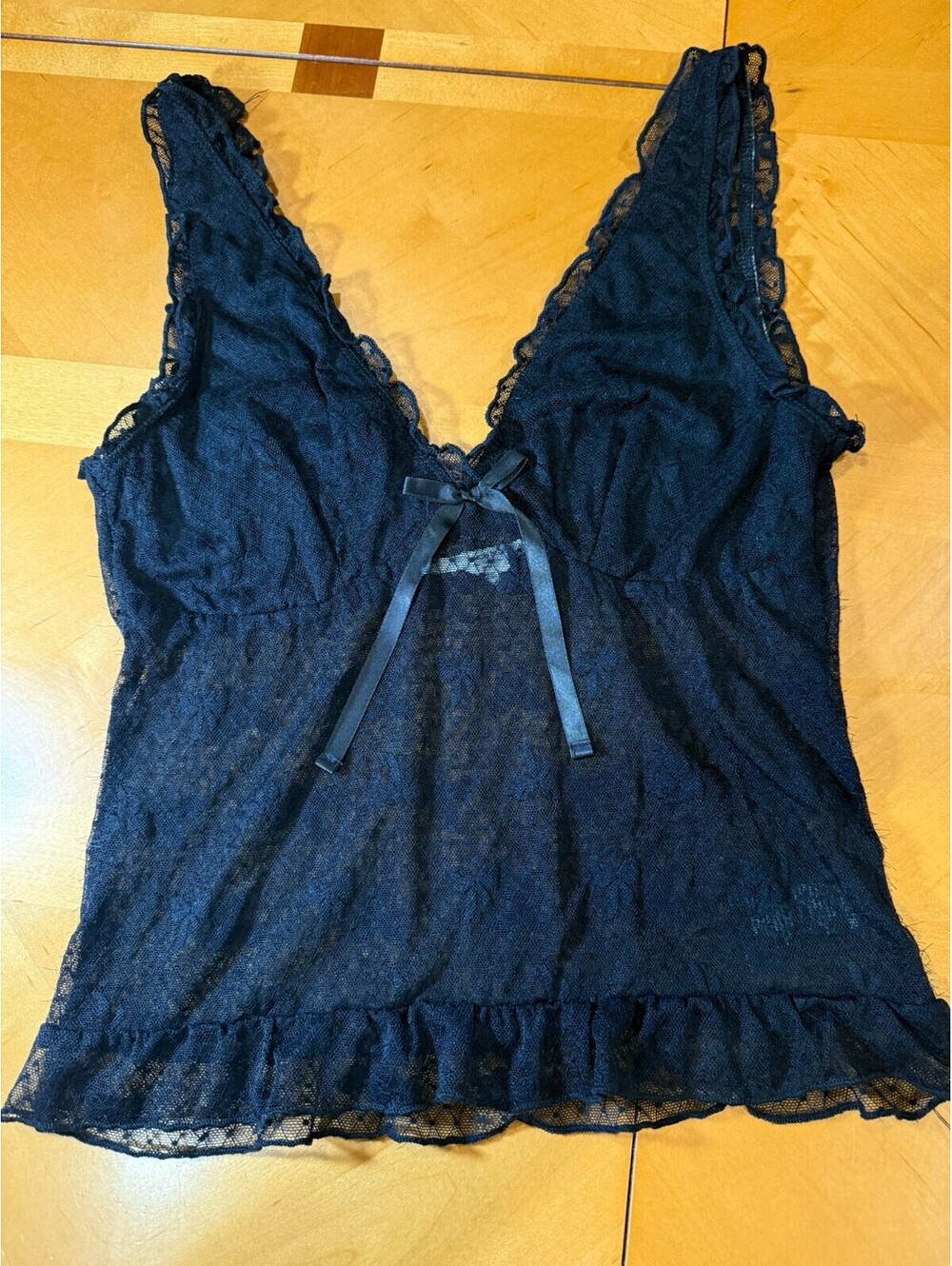 Kimchi Blue Black Lace Babydoll Tank Top Women's Medium Sheer Ruffle Cami